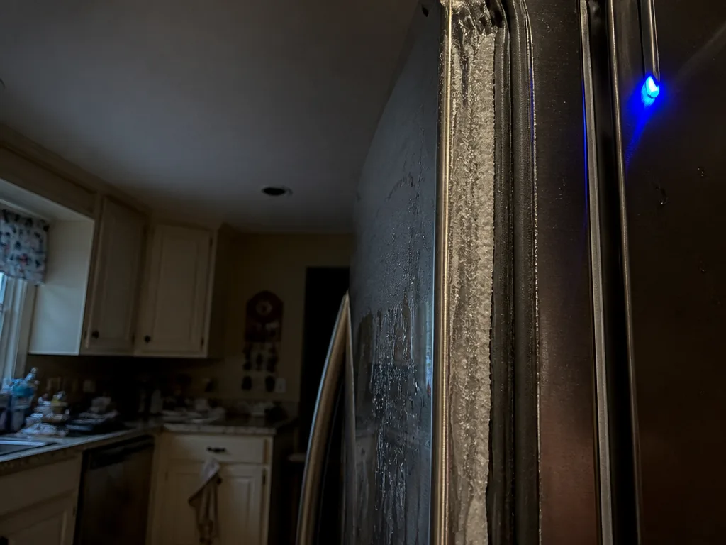 Warning signs that mean you need appliance repair help